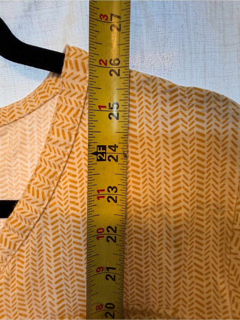 Croft & Barrow Women's Roll-Tab Sleeve Top – Size Large - Picture 8 of 9